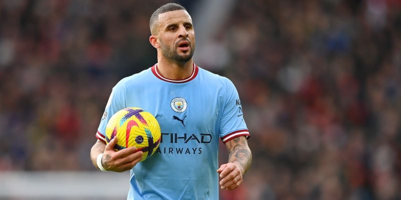 RWB trong bóng đá là gì? Kyle Walker RWB sở hữu tốc độ ấn tượng